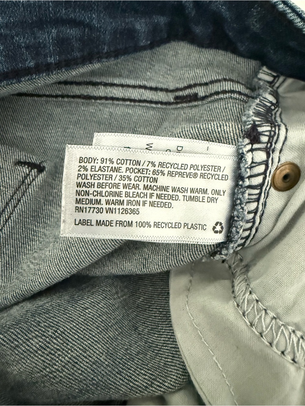Universal Thread High Rise Midi 14 Shorts - Picture 7 of 7